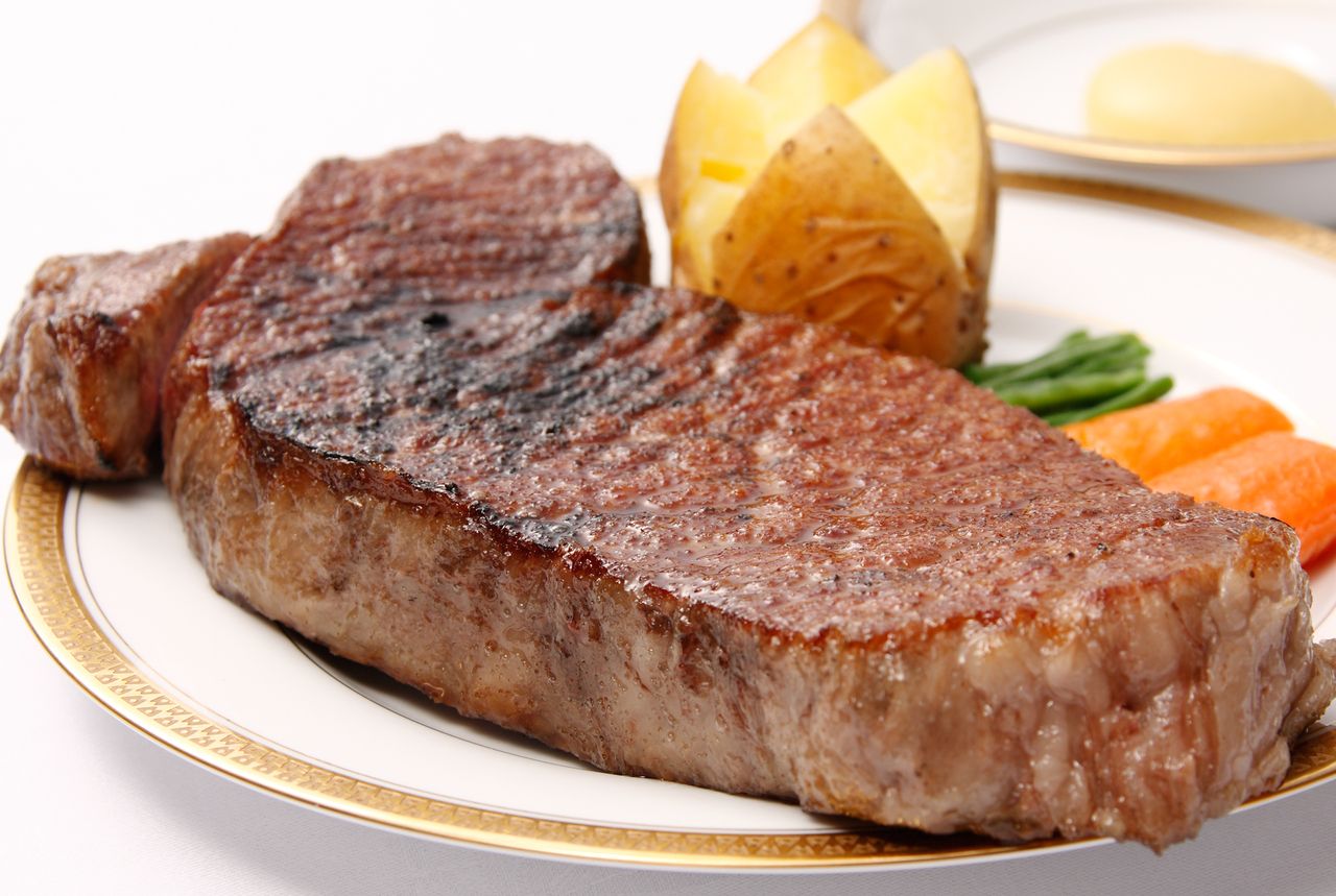 August  Long-term farmed TAJIMA beef steak seasonal course