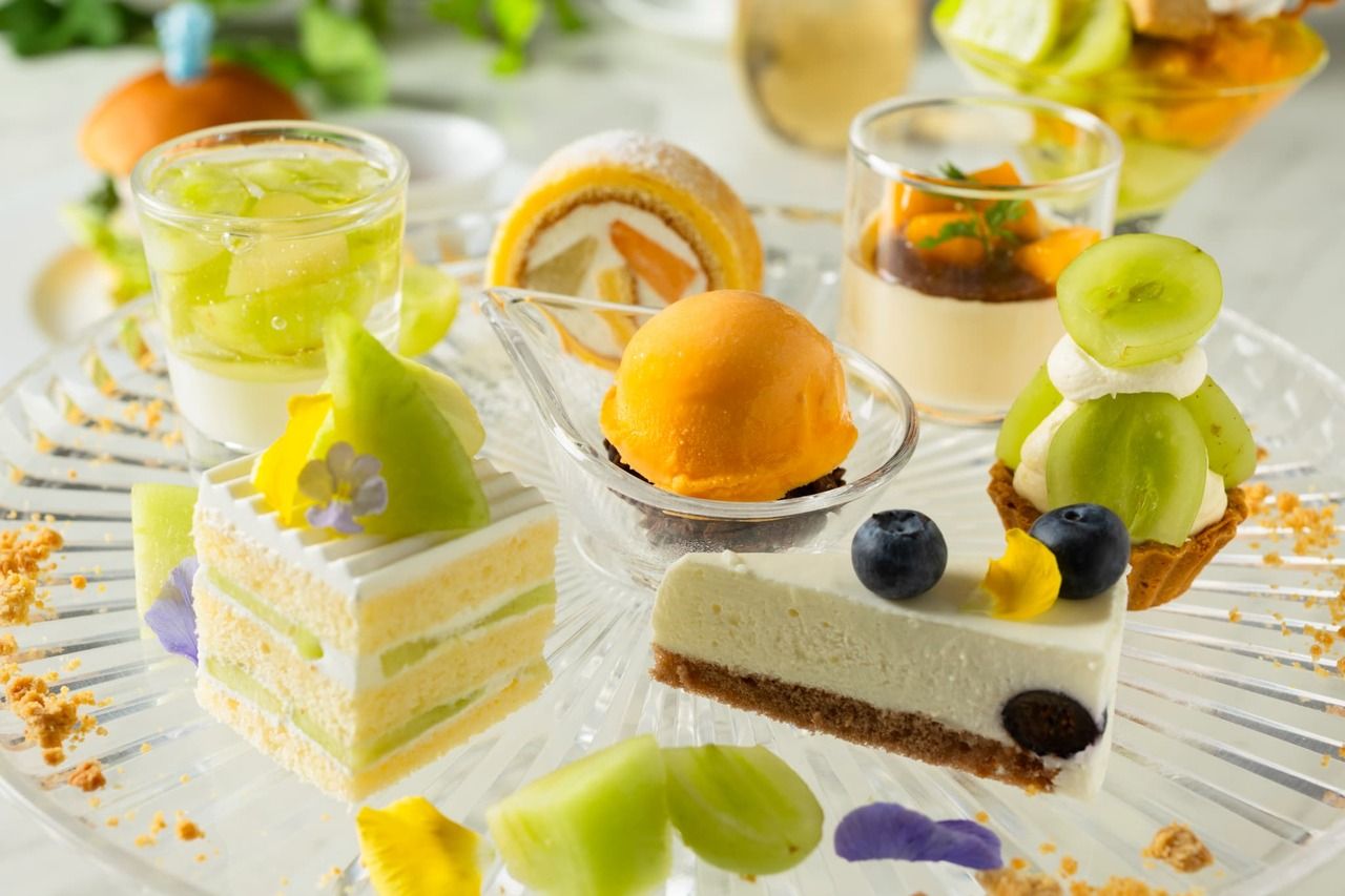 水曜お得なSWEETS DAY【サマーフルーツアフタヌーンティーセット】