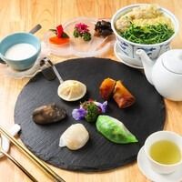 Kichijoji-exclusive lunch dim sum set (orders accepted from 13:30–14:45)