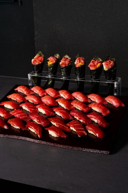 [Yamakōki Premium Tuna 4 Types × Wagyu Beef] OMAKASE Short Course – 16 dishes total