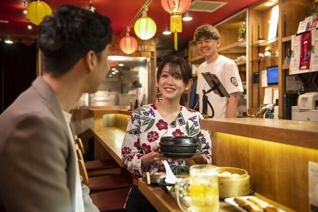 ★☆超值套餐☆★包含9道菜品及2小时无限畅饮！请尽情享用本店招牌的煎饺以及各种点心吧。价格：3980日元