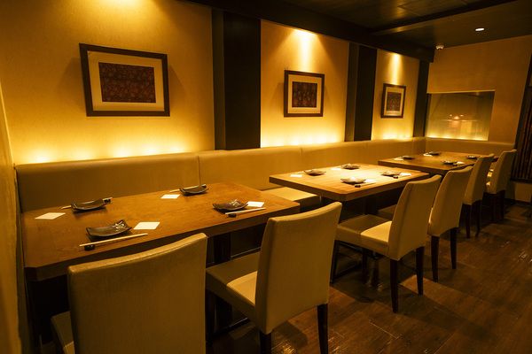 Table seating
