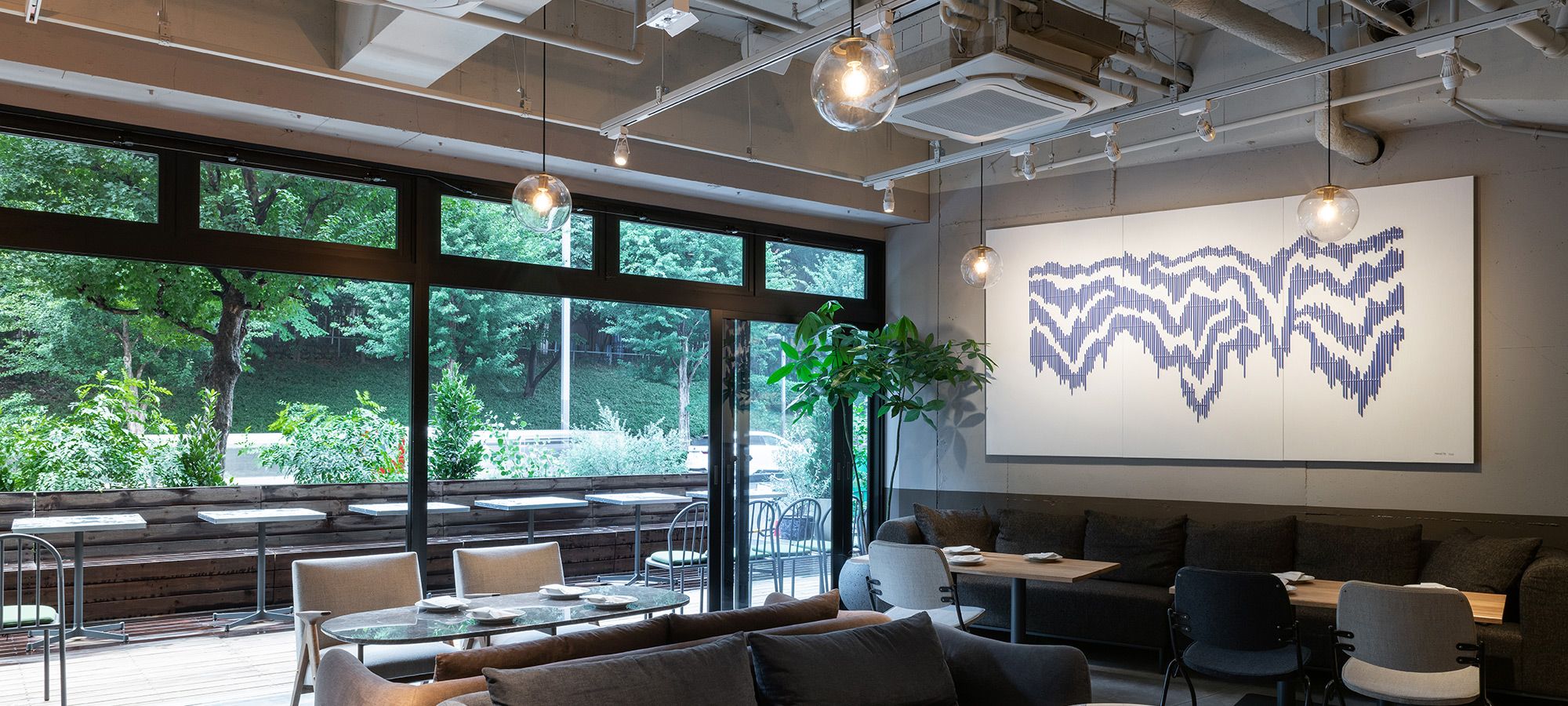 MORETHAN TAPAS LOUNGE