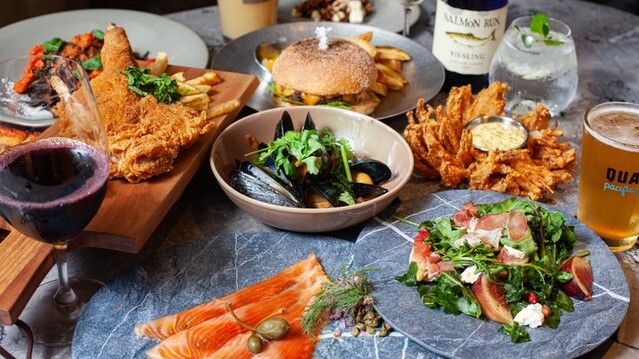 QUAYS pacific grill Minatomirai