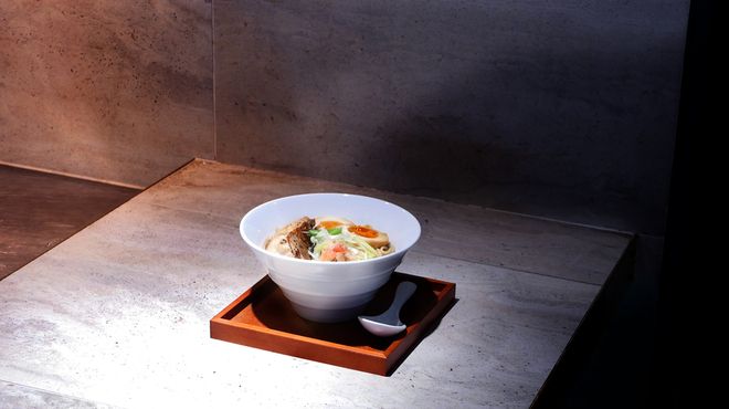 MOON and BACK Ramen Bar & Branch Cafe