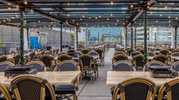 肉食べ放題BBQビアガーデン アトレ川崎店