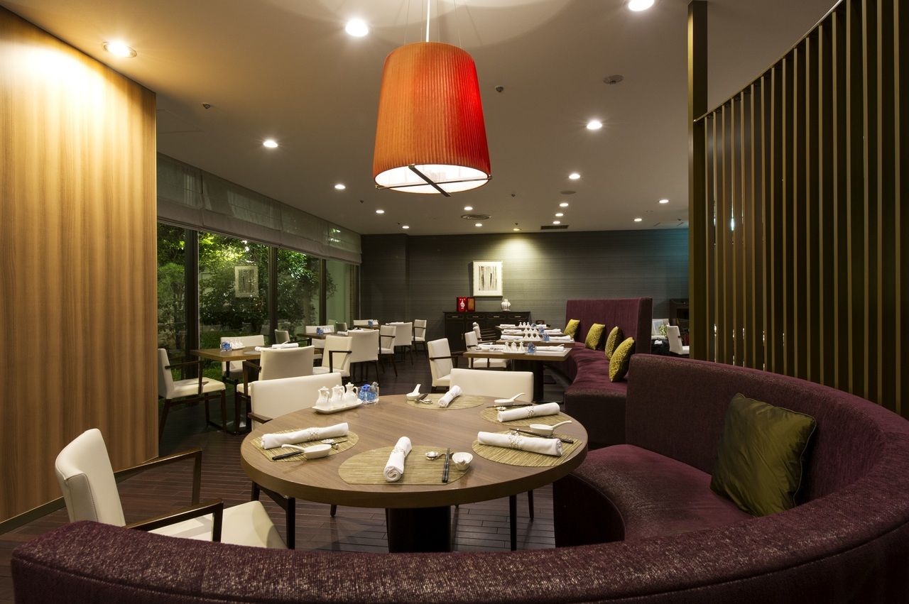 Table reservation only