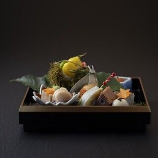 一人ひと鍋　黒毛和牛すき焼きとふぐ会席　11,000円