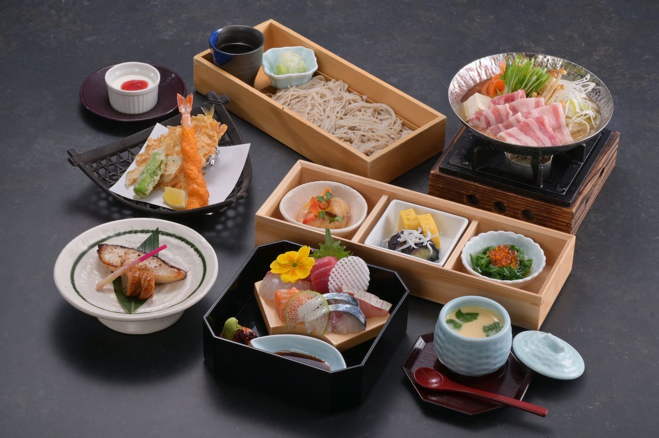 かやかや昼会席