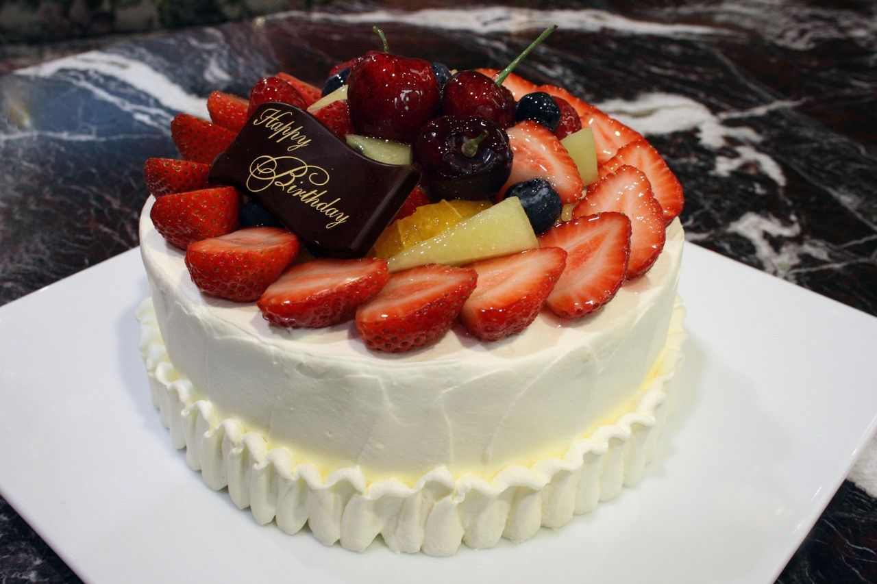 季節のフルーツデコレーションケーキ【4号】