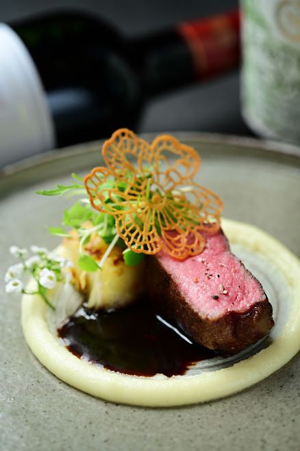 RREMIUM LUNCH　メインは飛騨牛　5品＋食後のお飲み物   