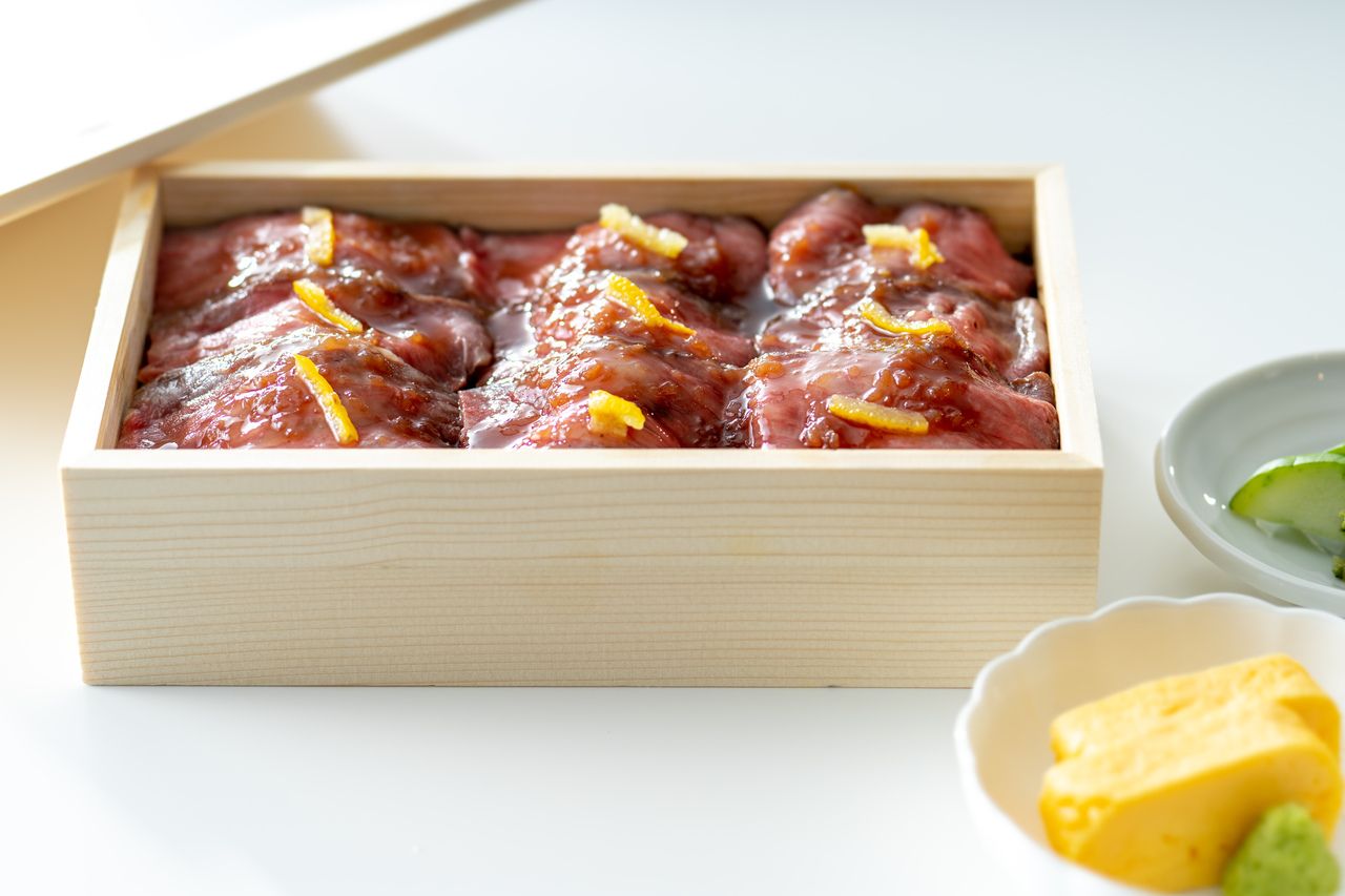 黒毛和牛のローストビーフ重