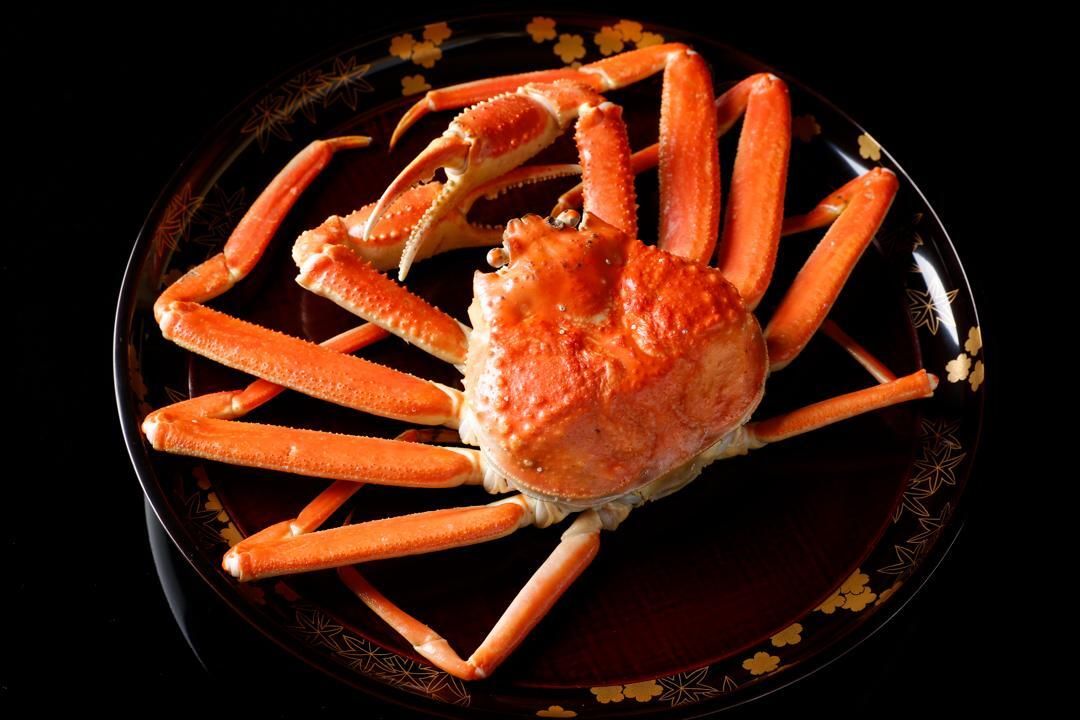 年内限定・厳選「蟹づくし」 65,000円（夕食・テーブル個室）