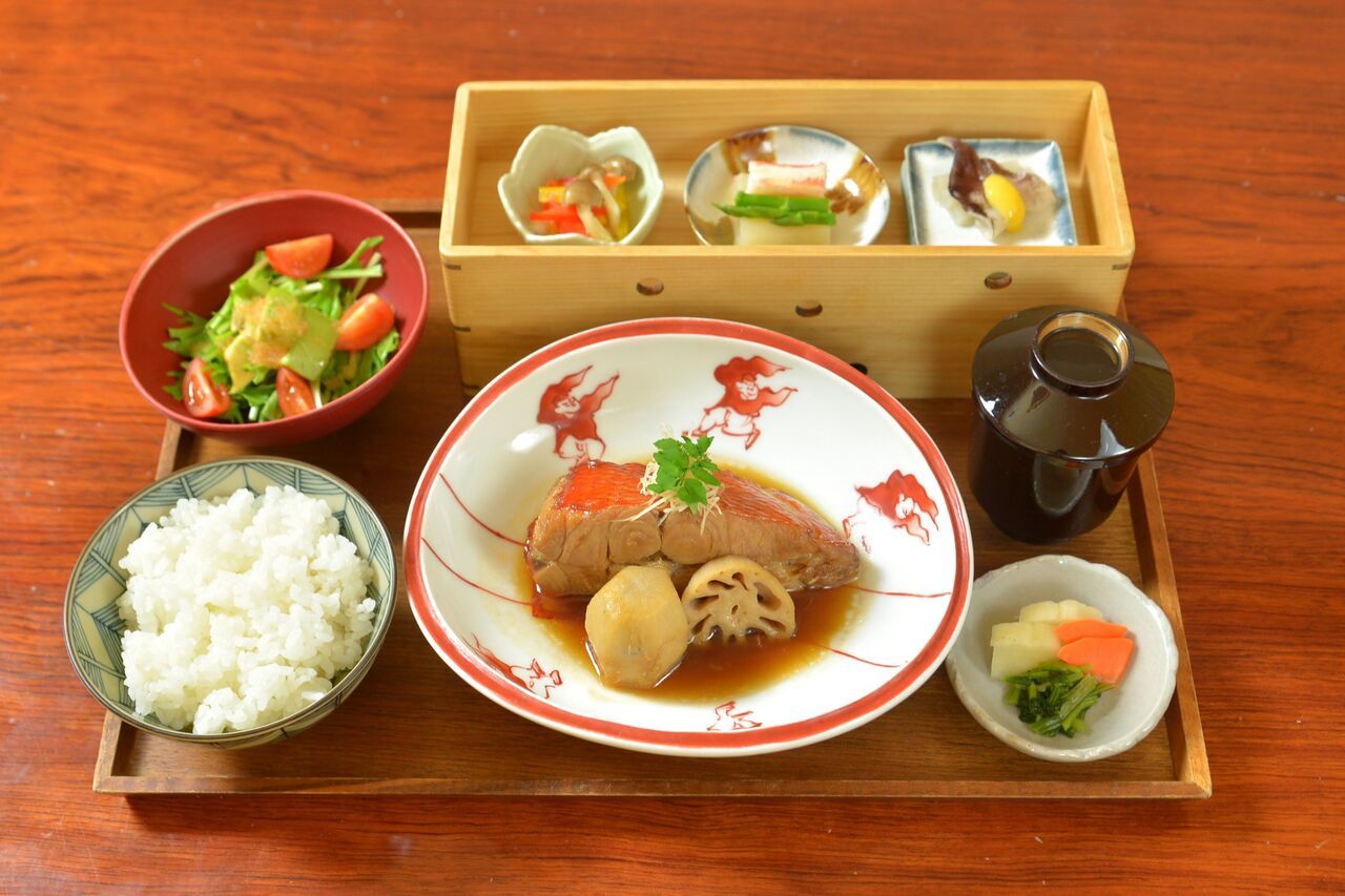 カウンター限定ランチ／斗南こだわりの逸品をご堪能【本日のお魚御膳】