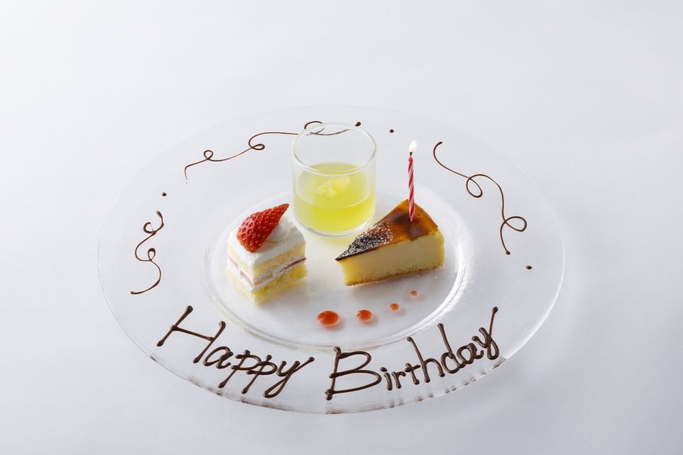 【土日祝】　メッセージプレート ￥550（税金込・サービス料金別）※メッセージプレートのみのご予約は承れません。