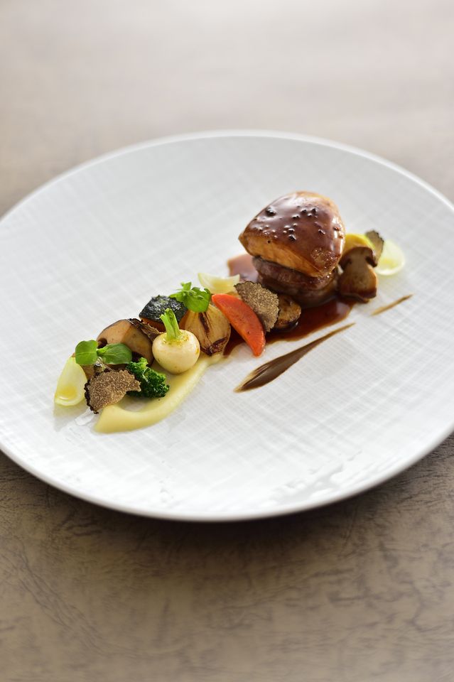 Lobster and Saga beef steak (Rossini style)