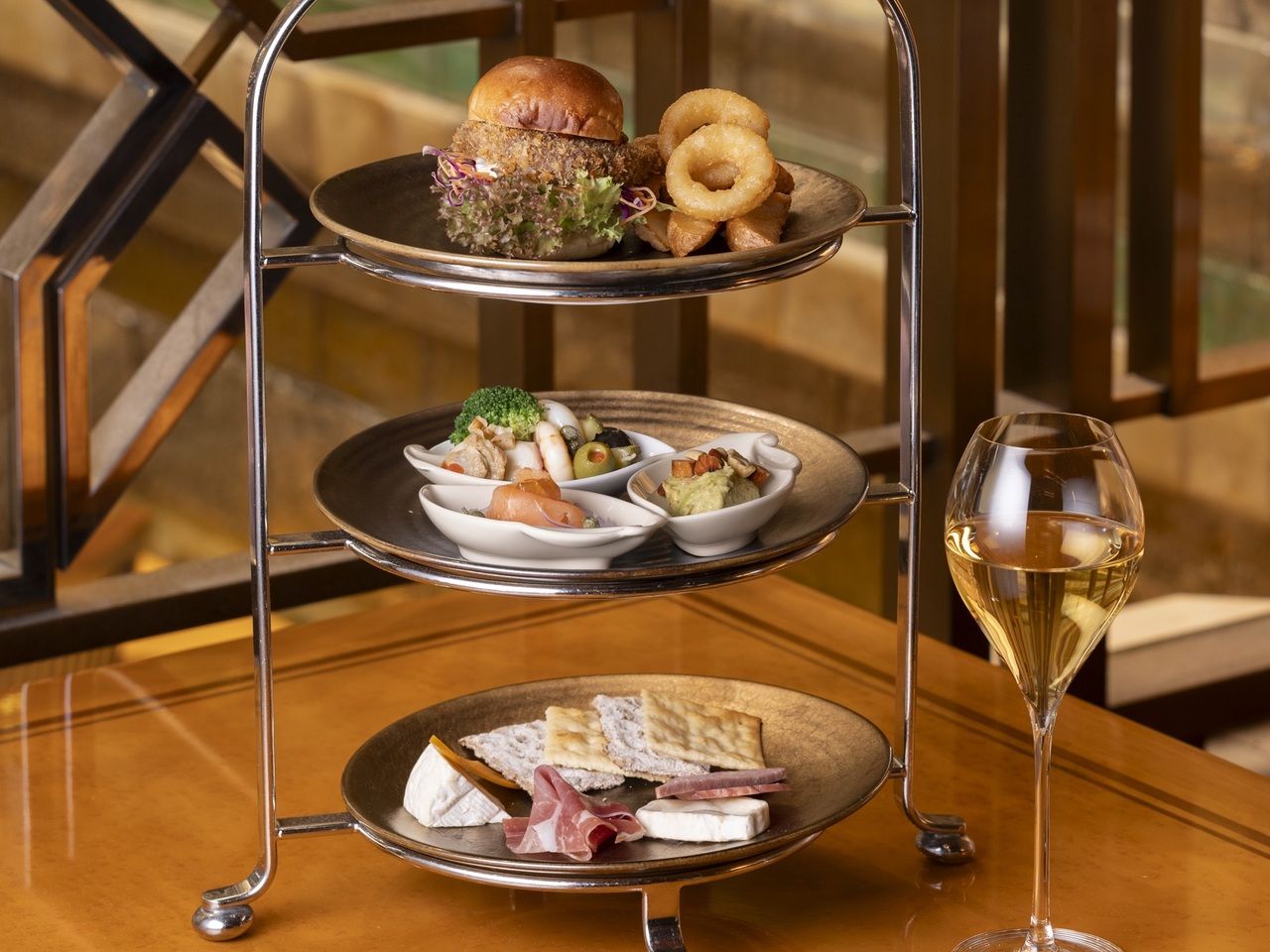 하이티 “더 랑데부” 18:00~19:30(최종 입점)