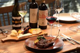 Lunch - Assorted seasonal appetizers ＆ Main dish of your choice  Course-