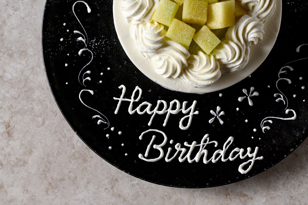 【LUNCH OPTION】ホールケーキ5号（メッセージプレート付）