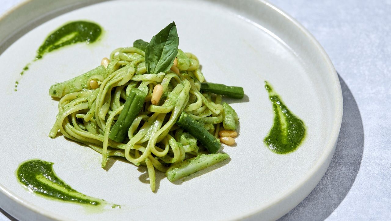 Exclusive for CLUB Members. Mai-sakura/a glass of drink/10% off