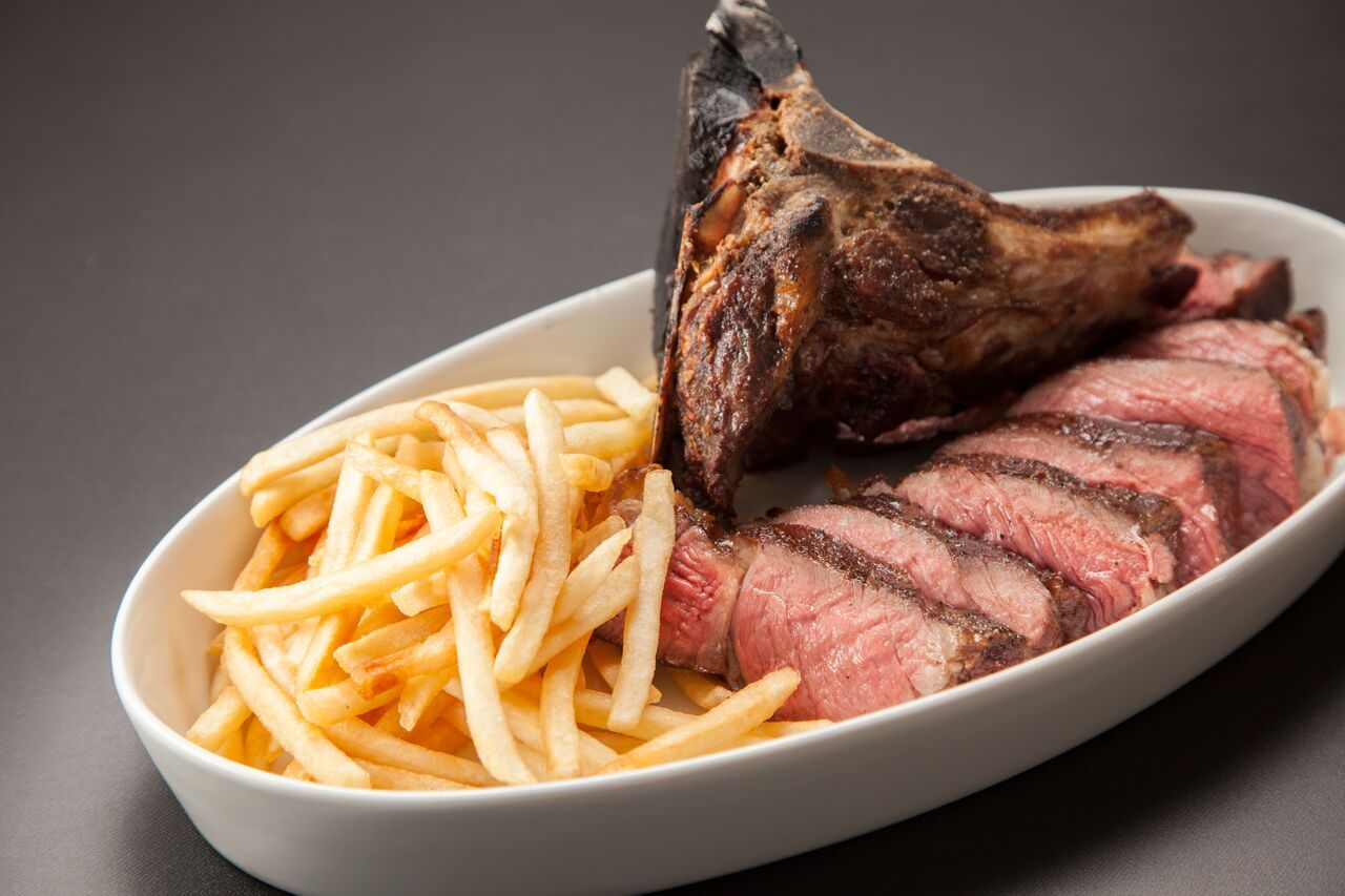 (Reservations accepted for 2 or more people) Specially selected domestic aged beef course