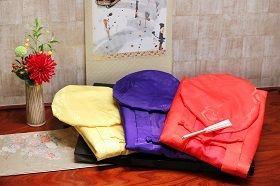 Chanchanko rental (3 colors: red, yellow, purple)