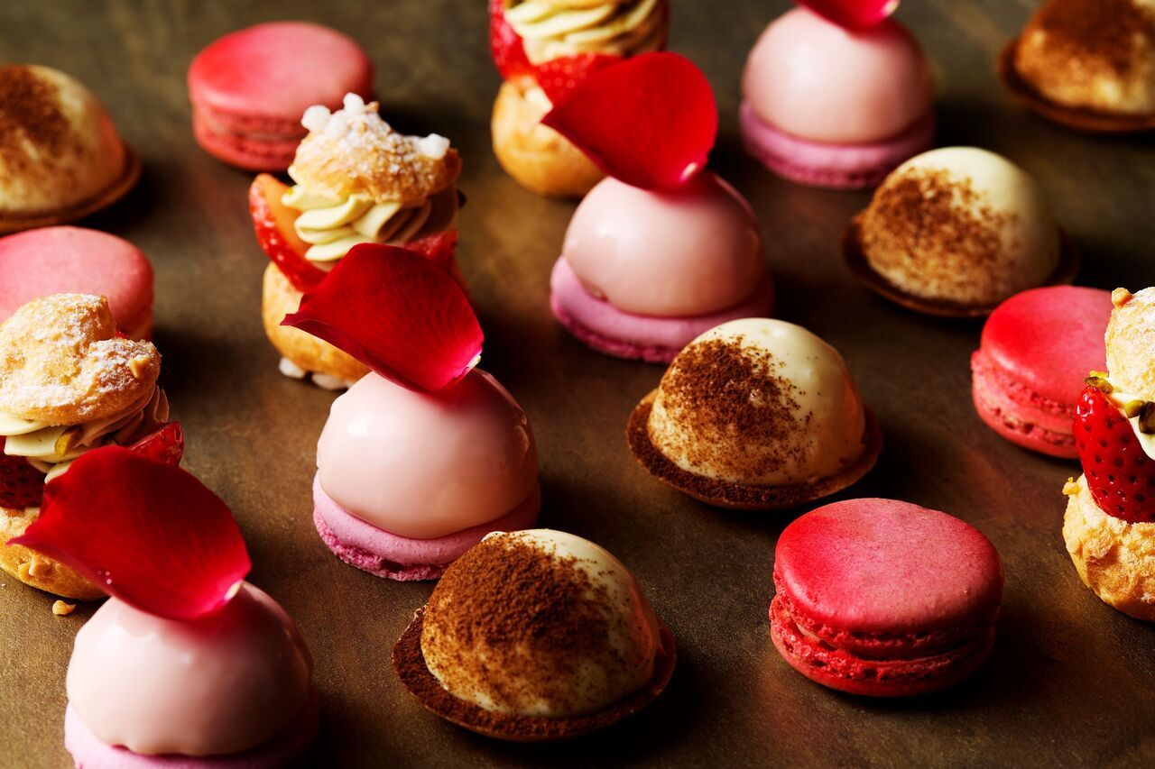 【2/12 Special Event】Pierre Hermé Paris Valentine's Afternoon tea set Buffet + Free Flow Drink