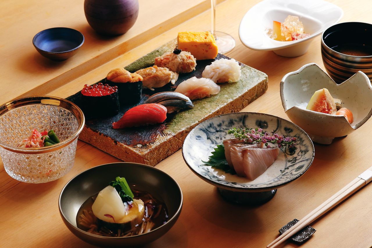 Sushi Counter / CHEF'S CHOICE