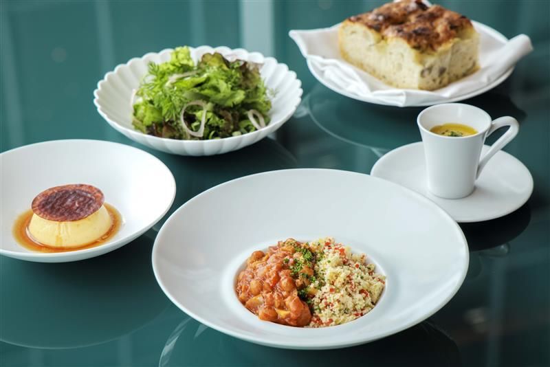 【平日限定 Express Lunch】前菜＋メイン＋デザートをお選びいただける3品ランチ