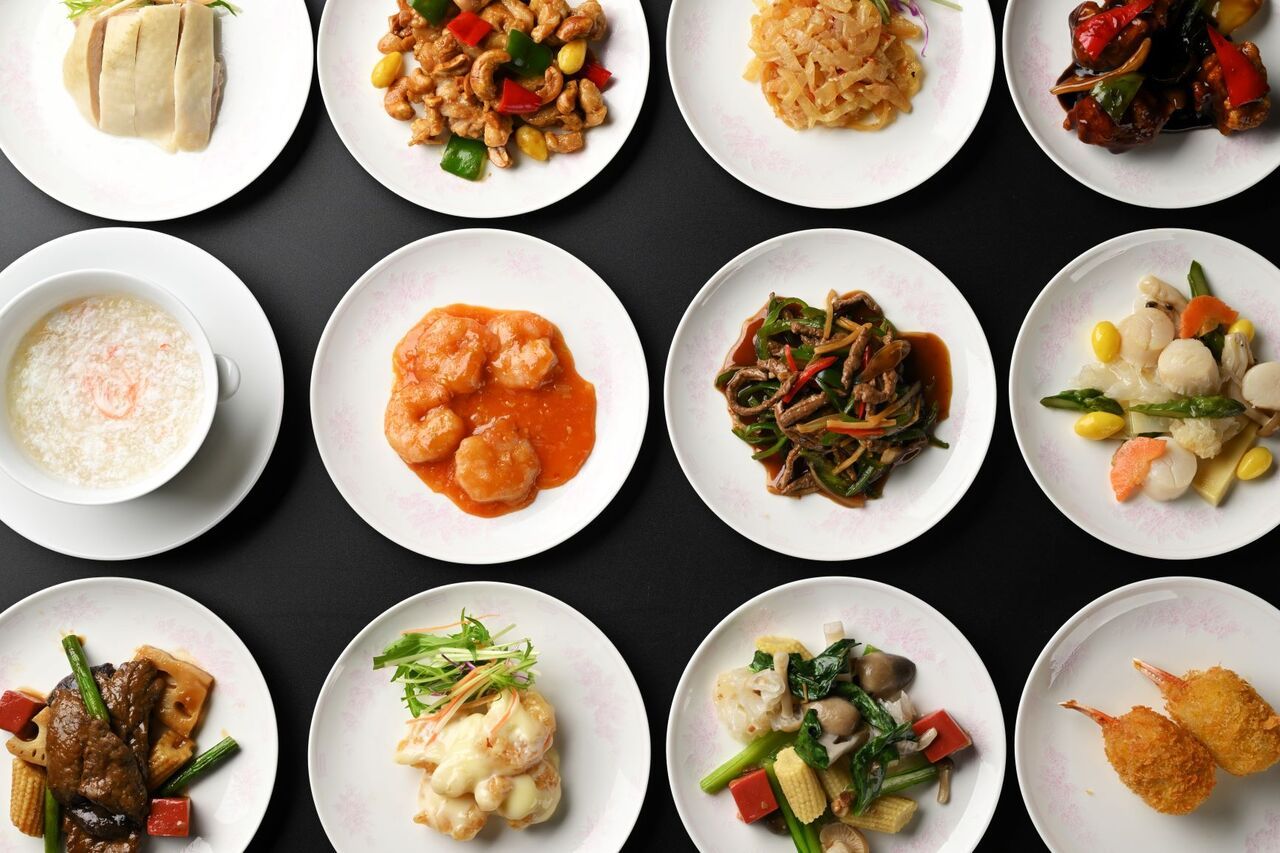 Saturdays, Sundays and holidays only! Order lunch buffet