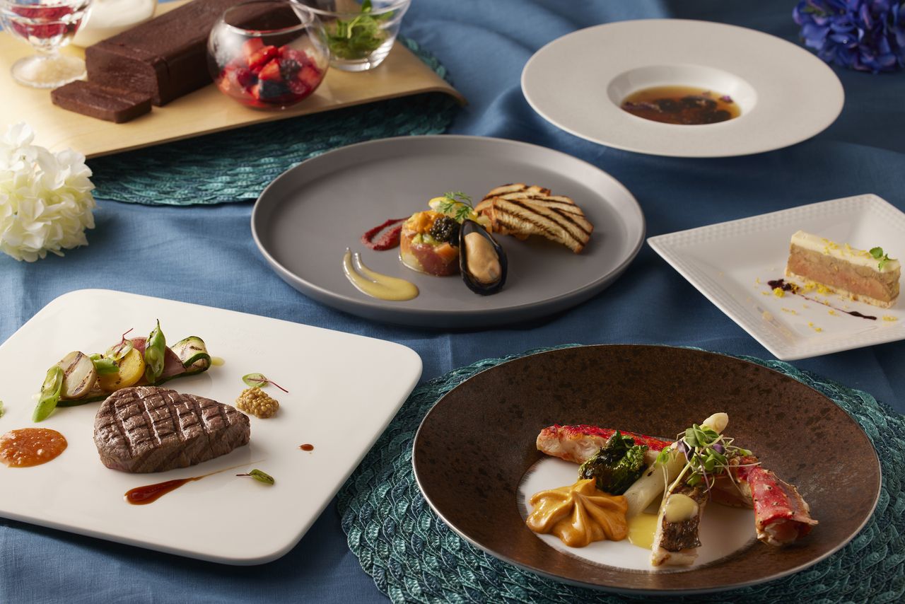 [The Grill on 30th's recommended course, showcasing the chef's sensibility] "Signature Course"
