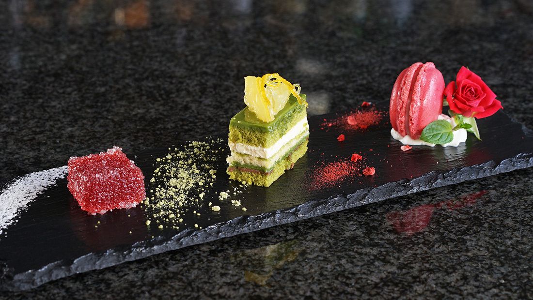 季節のアイス+コーヒーor紅茶【WEB予約限定・前日までの予約制】