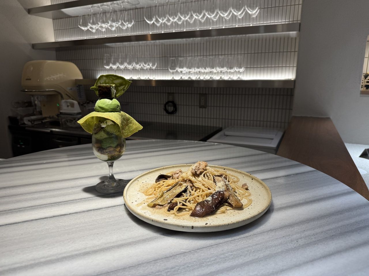 冻糕和半份意大利面套餐