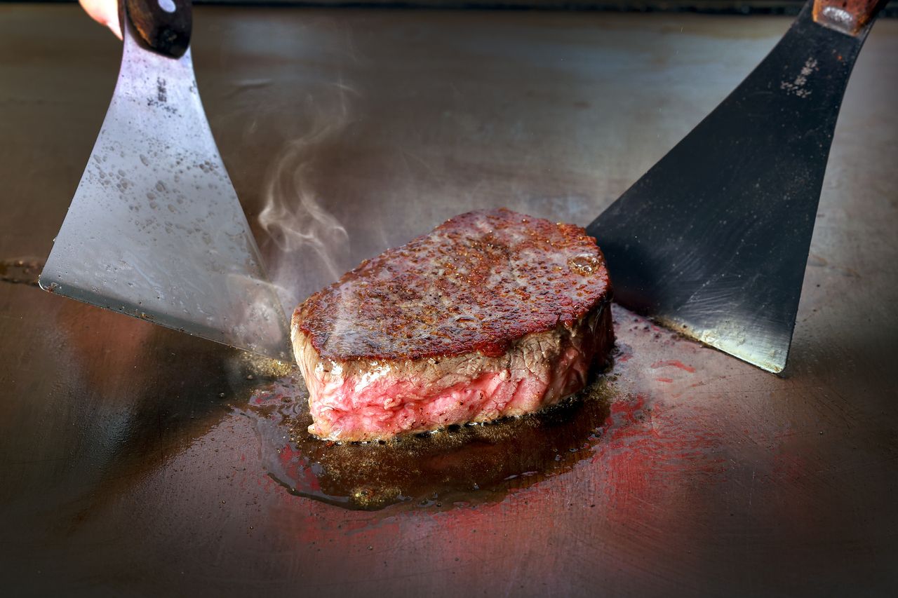 B course: Japanese black beef sirloin course