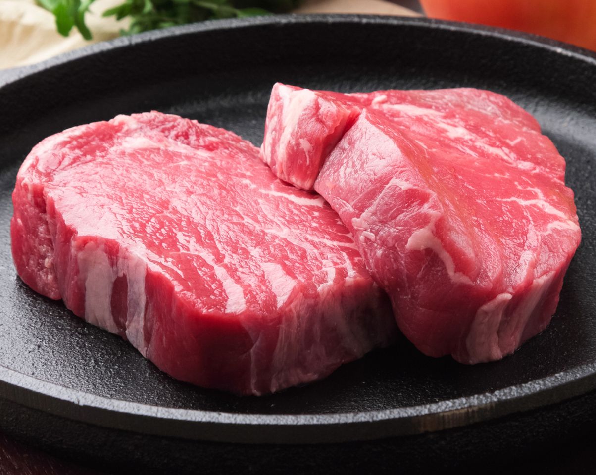 Beef ribeye steak (100 g)