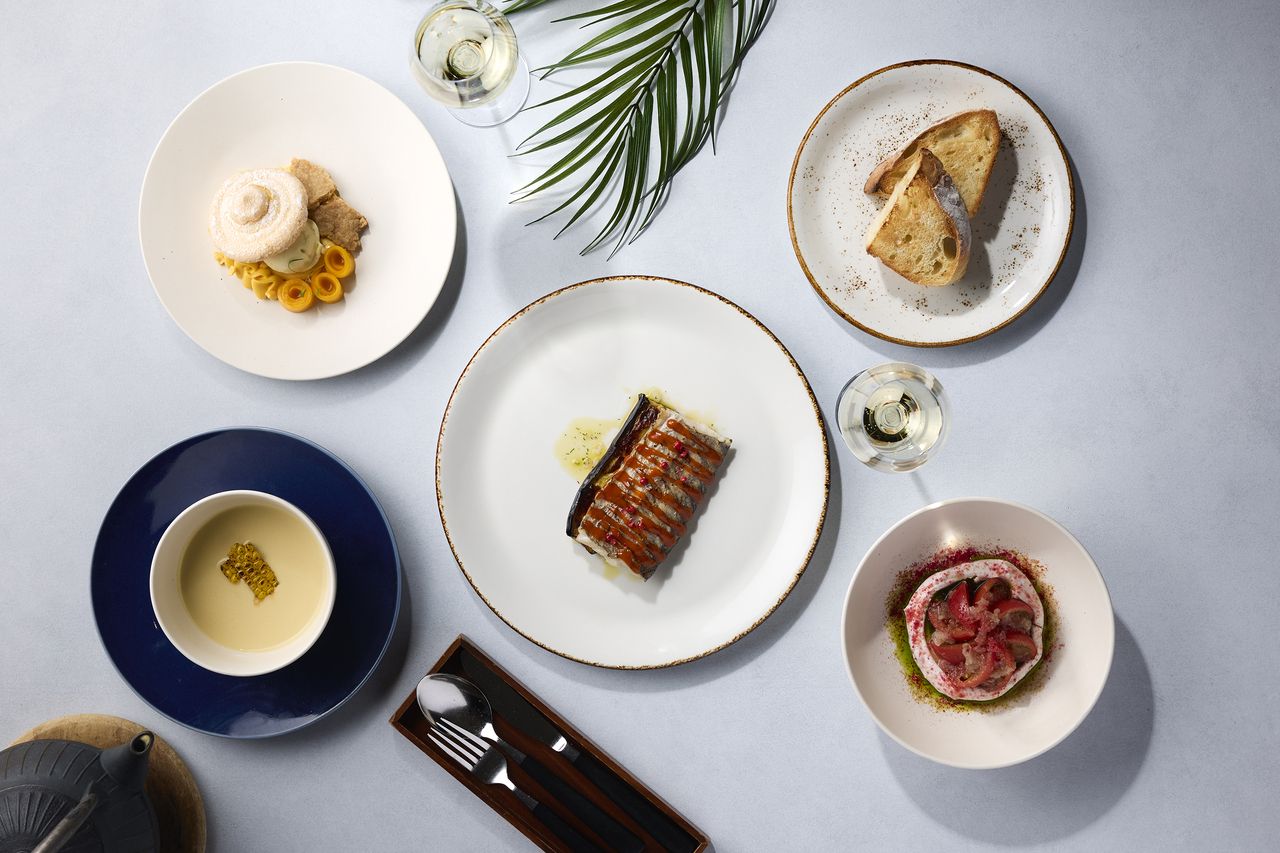 【Weekend No.1】 Ginza Gastronomic Lunch! Luxury Selection Course - 5 courses+ Champagne toast