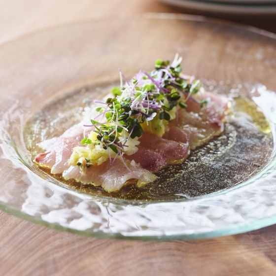 [A] Chef's choice course of appetizers and meat dishes (total of 6 dishes)