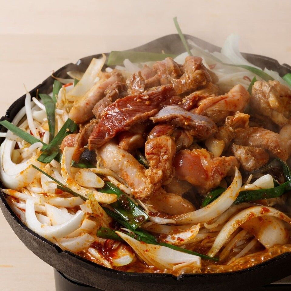 【2時間飲み放題付】名物腹黒焼きや炭火やきとりなど　全9品　4,500円(税込)