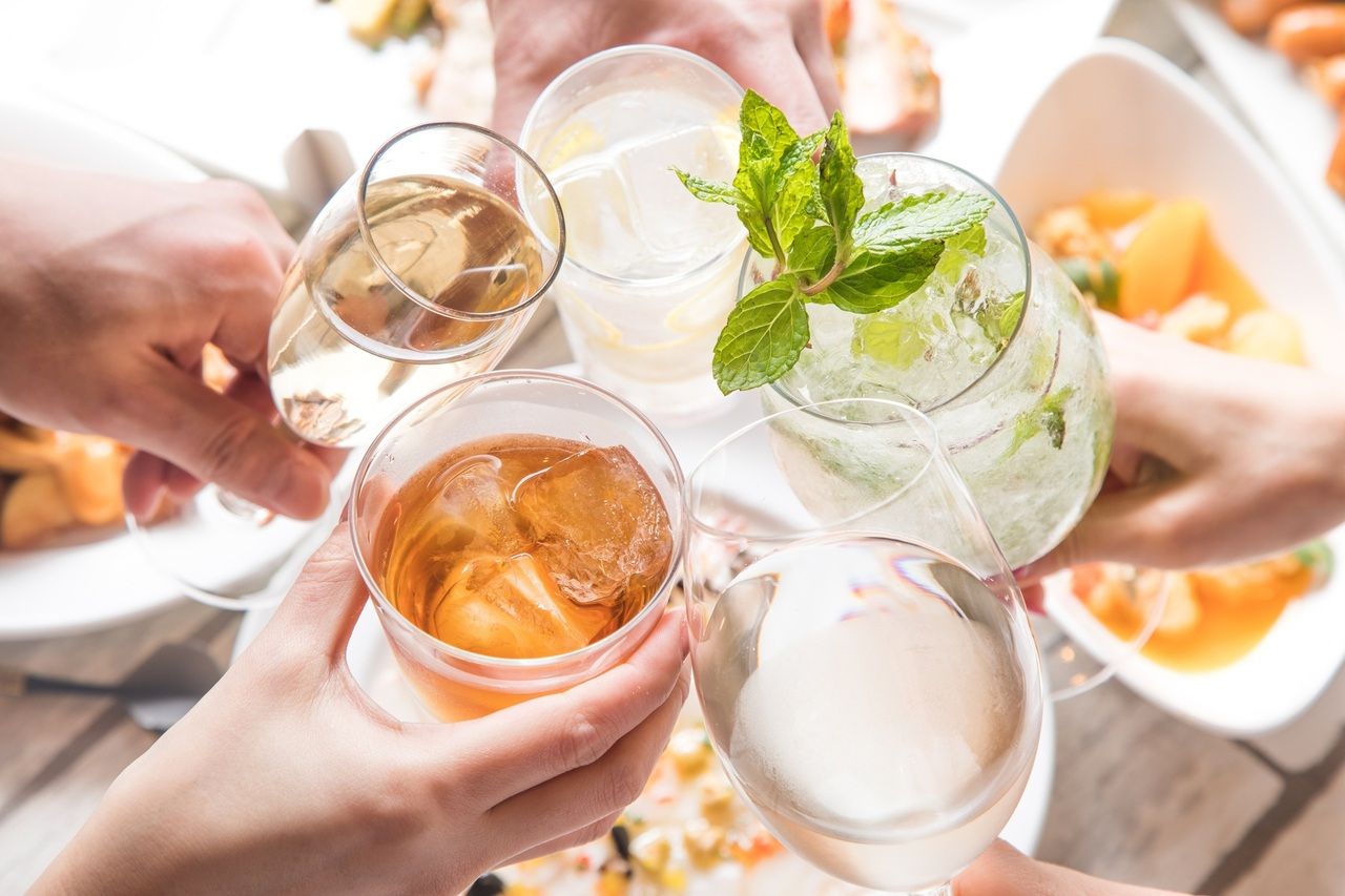 カクテルパーティー（2H飲み放題+チャーム付き）