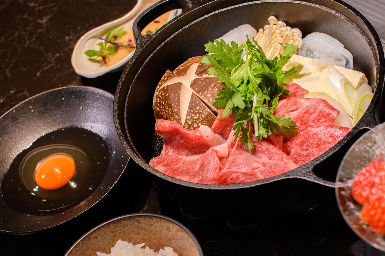 ＜1日限定3食＞神戸牛すき焼き