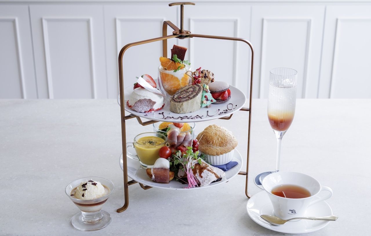 ノエル・ロワイヤル・アフタヌーンティーセット 【平日13:30～】