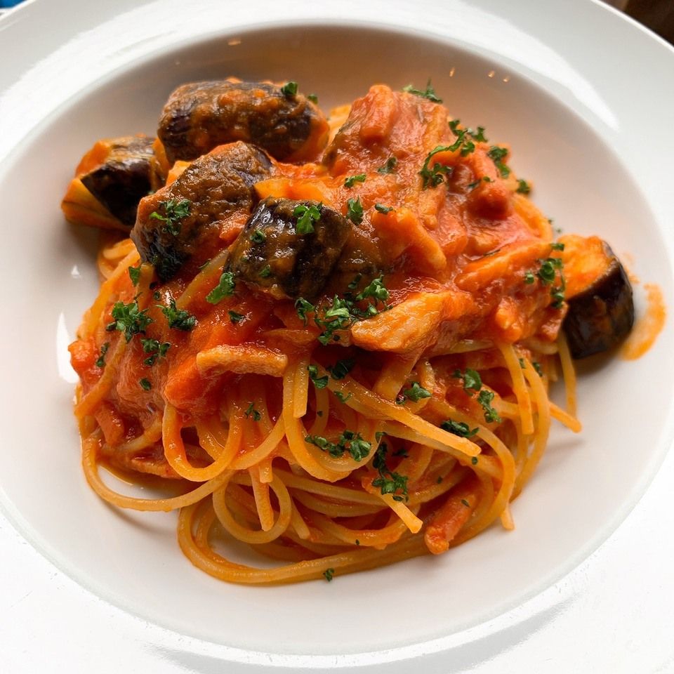 [New!! Pasta lunch set available on weekdays and weekends] Appetizer + your choice of pasta + dessert