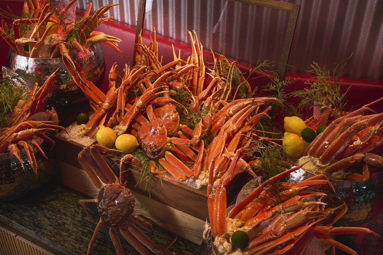 [12/26–1/4] New Year Crab Dinner Buffet