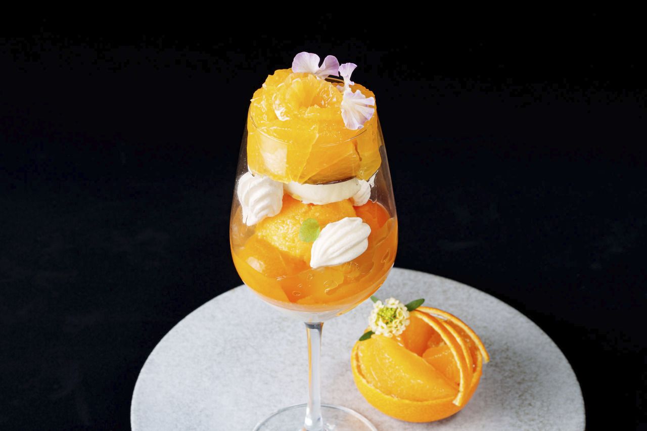 【休日】峰まどんなのパフェ