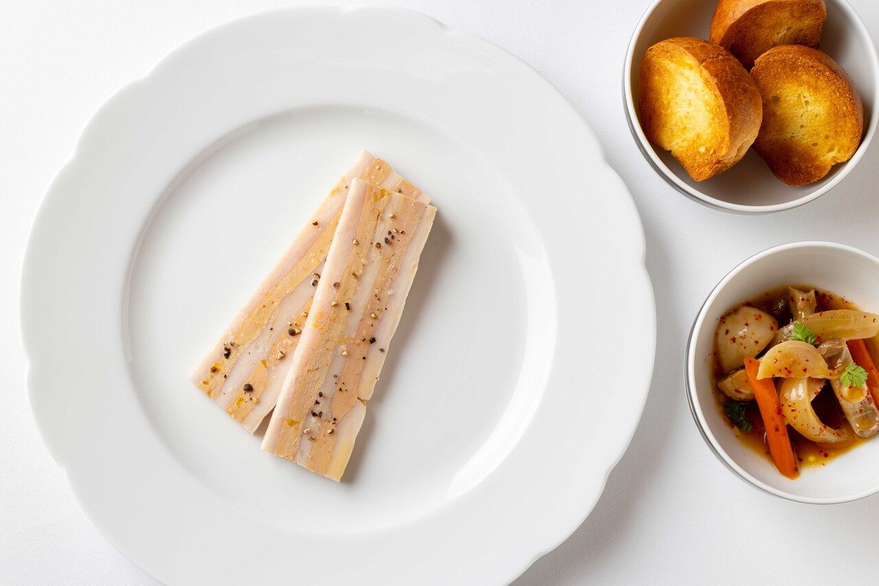 【Lunch Course 4 dishes】2 Starters+Main+Dessert+Welcome Glass Champagne