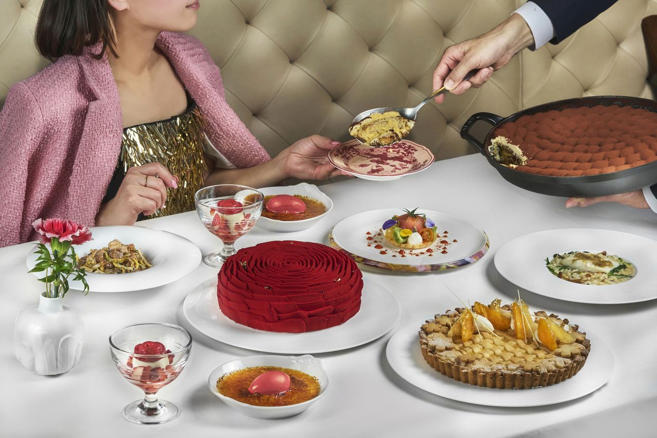 Enter the profound world of Italian sweets with the "Weekend Dolce Collection" - enjoy table orders