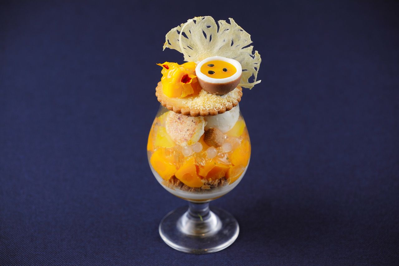[August] Grindelwald Parfait ~Été Exotic~ (mit Kaffee oder Tee) - Nur online reservierbar.