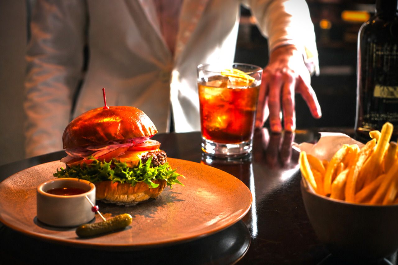 Tokyo Akikawa Beef Cheese Burger and Choice One Drink】