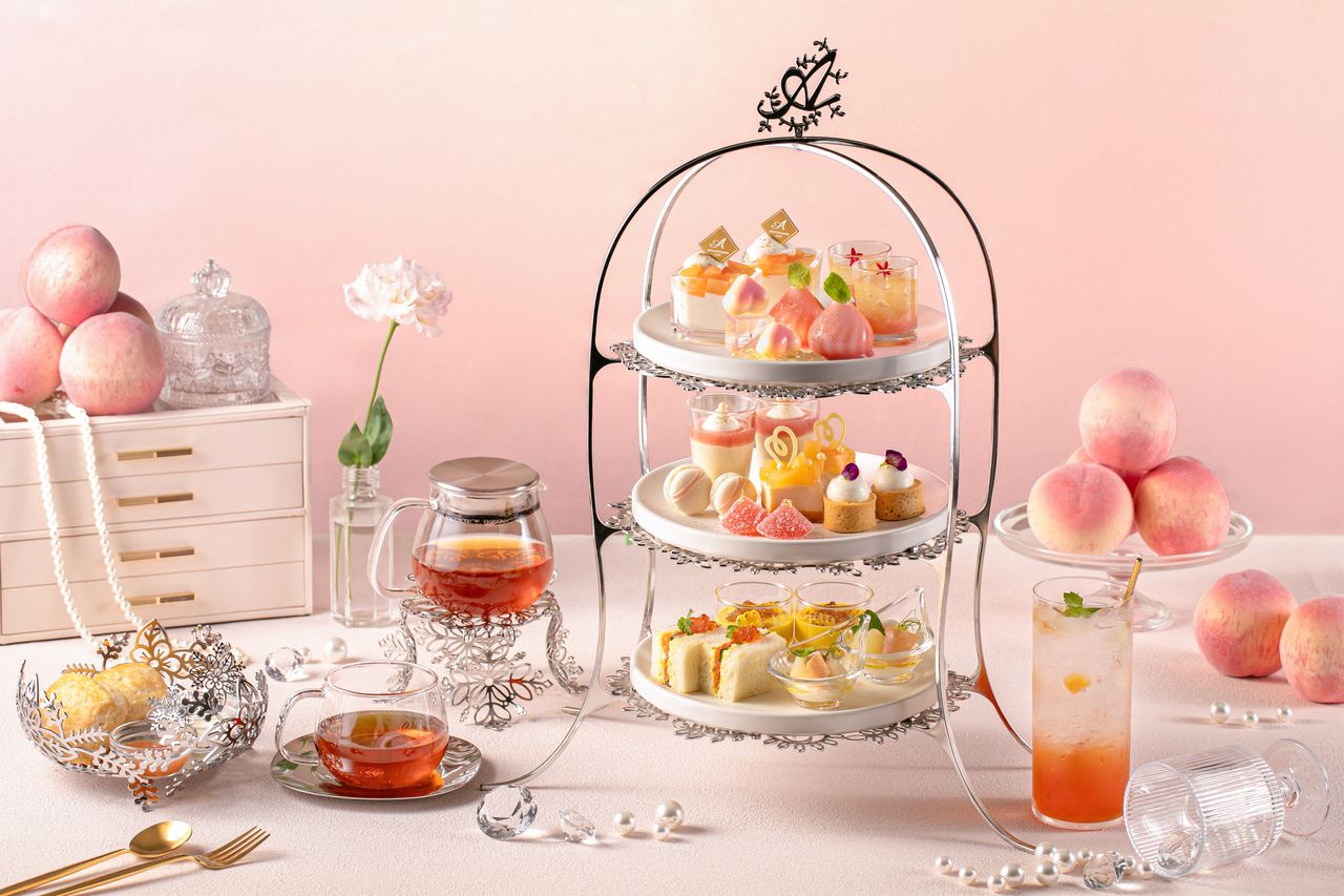 【7/15～】スパークリングワイン1杯付き桃 Bijou アフタヌーンティー (11時予約限定)