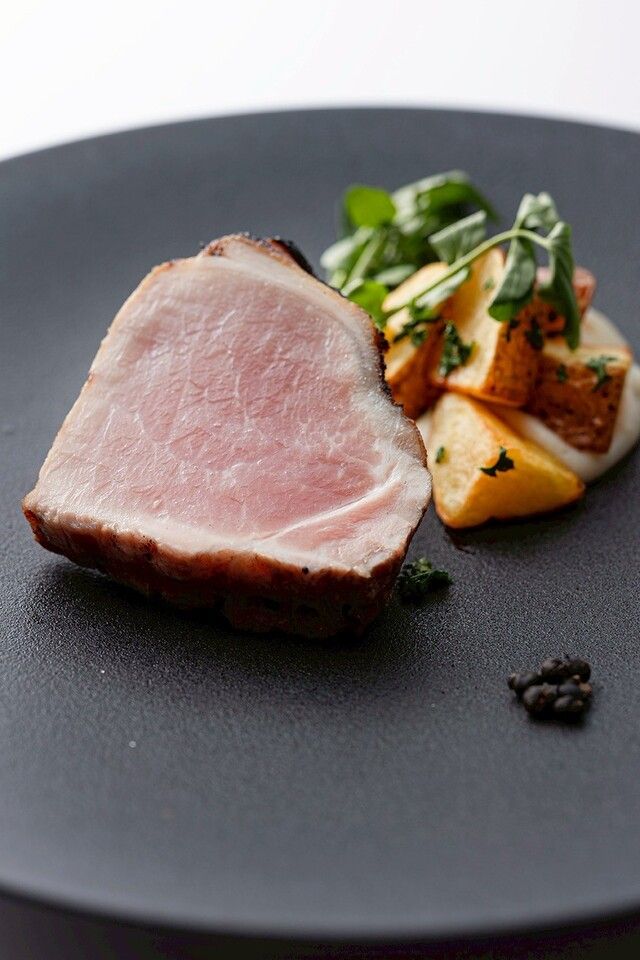 [Lunch A] Grilled premium pork & 7 pasta options to choose from. Includes a toast drink: 3,500 yen